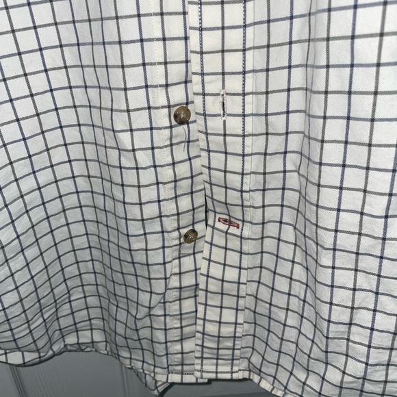 Tom Beckbe Men’s Medium Blue and Black Button Down - Picture 6 of 6